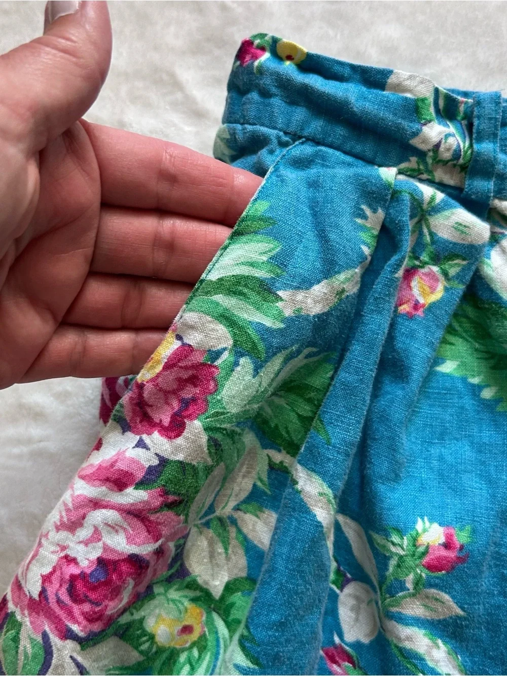 Lauren Ralph Lauren Blue Floral 100% Linen High-Waist Button-Front Shorts Size 6